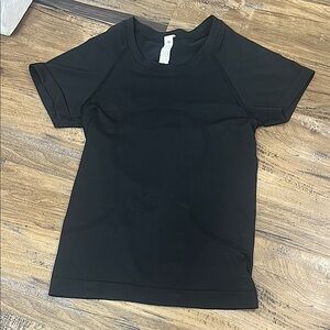Lululemon Short sleeve Swiftly Tech